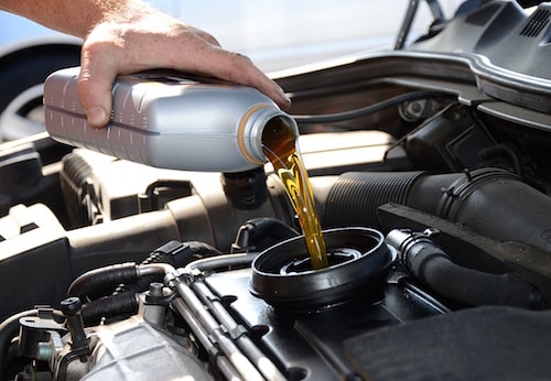 does-changing-oil-type-for-a-car-harm-the-engine-or-not